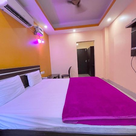 Hotel Deo Puri Exterior photo
