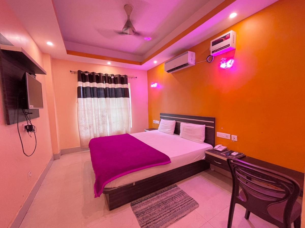 Hotel Deo Puri Exterior photo