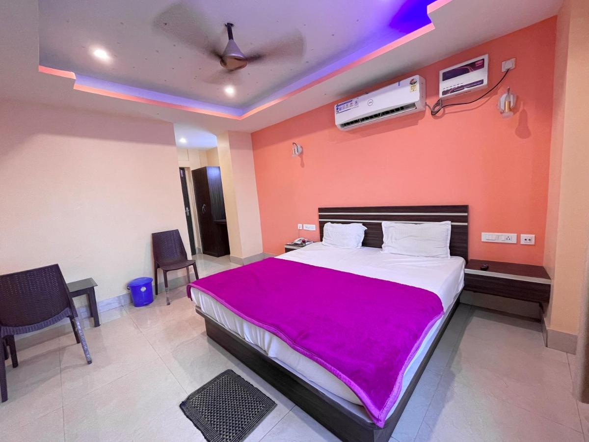 Hotel Deo Puri Exterior photo
