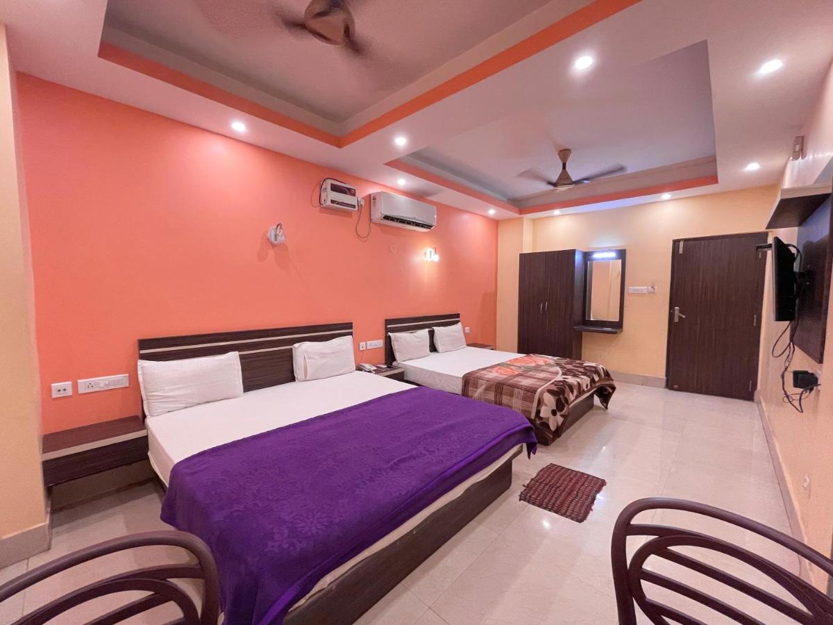 Hotel Deo Puri Exterior photo